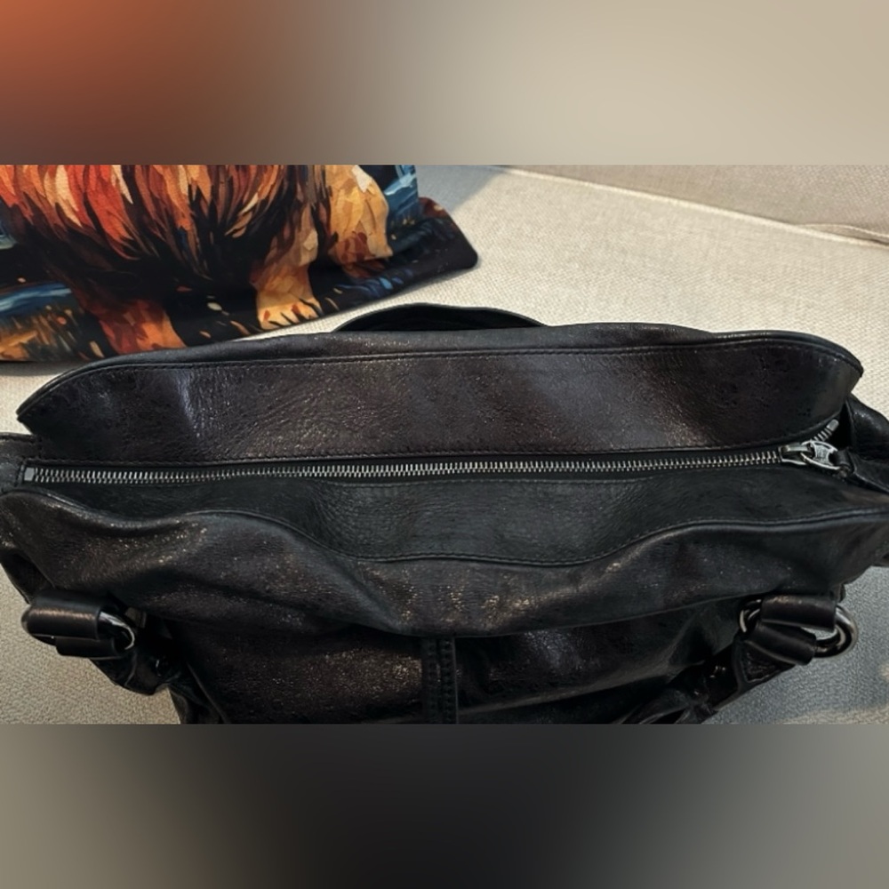 SOLD Celine Black Leather Bag - Picture 4 of 16